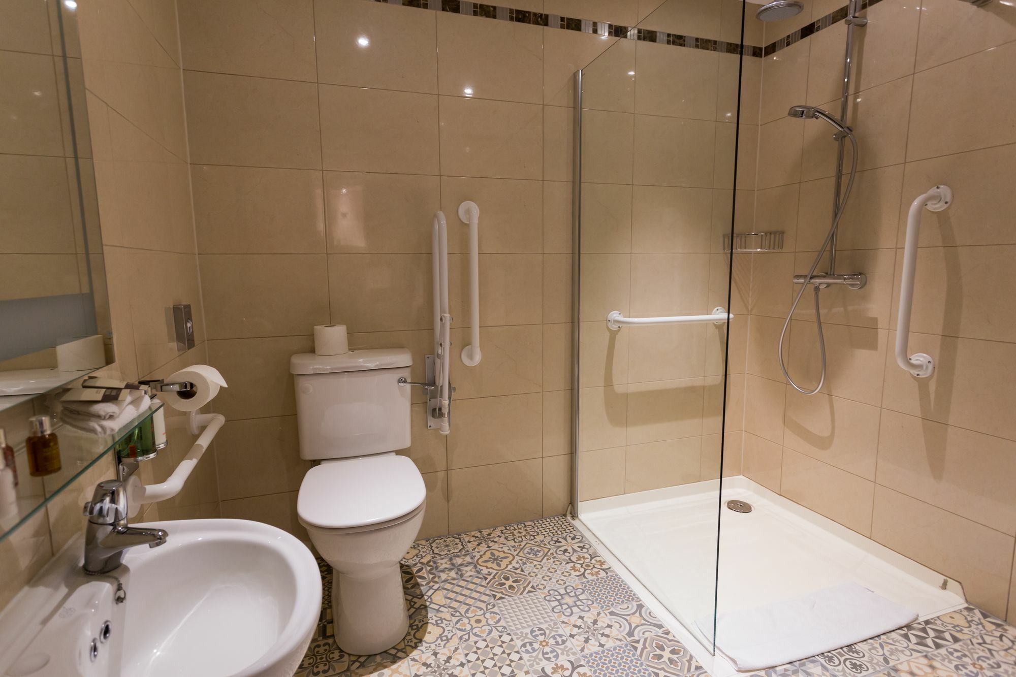 12Th Lock Boutique Hotel Каслнок Экстерьер фото
